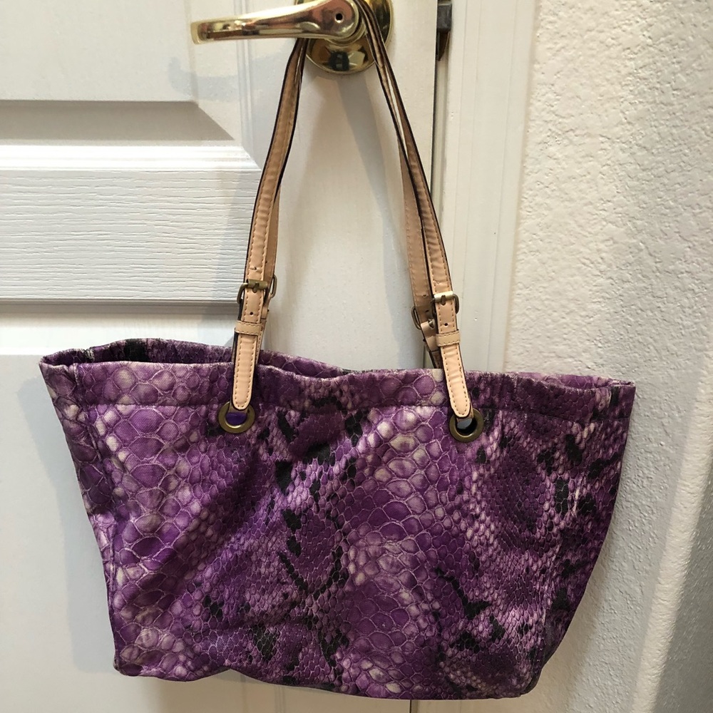 Purple purse